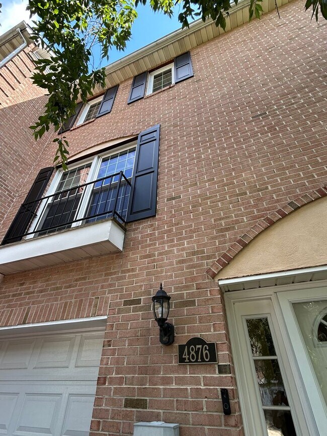 Building Photo - 4876 Weatherhill Dr