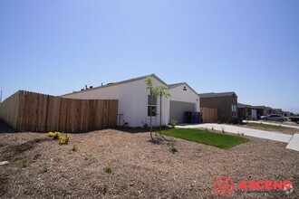 Building Photo - 7314 Olive Wood Dr