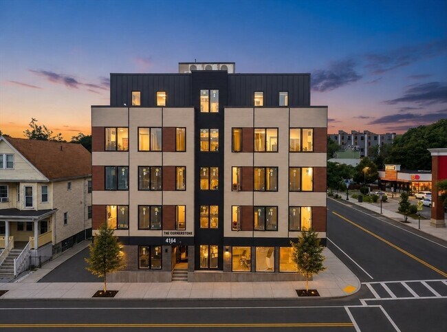 Foto del edificio - 4164 Washington St