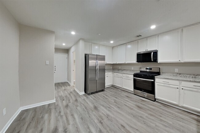 Foto del edificio - 16218 Range Valley Ln