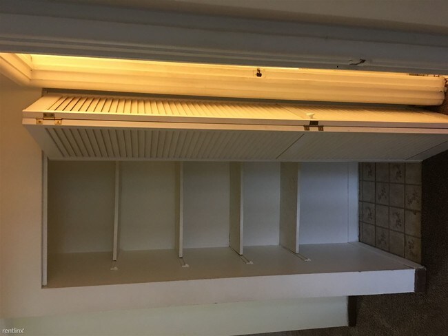 Foto del edificio - 1408 Carriage Ln