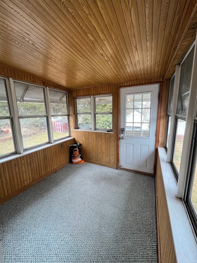 Foto del edificio - 1417 W High St