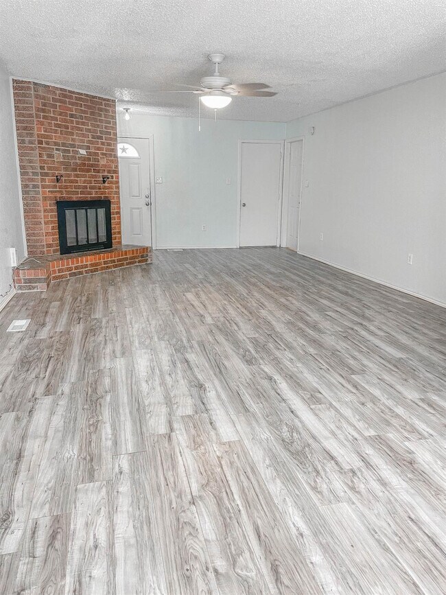 Foto del edificio - 9608 Detroit Ave