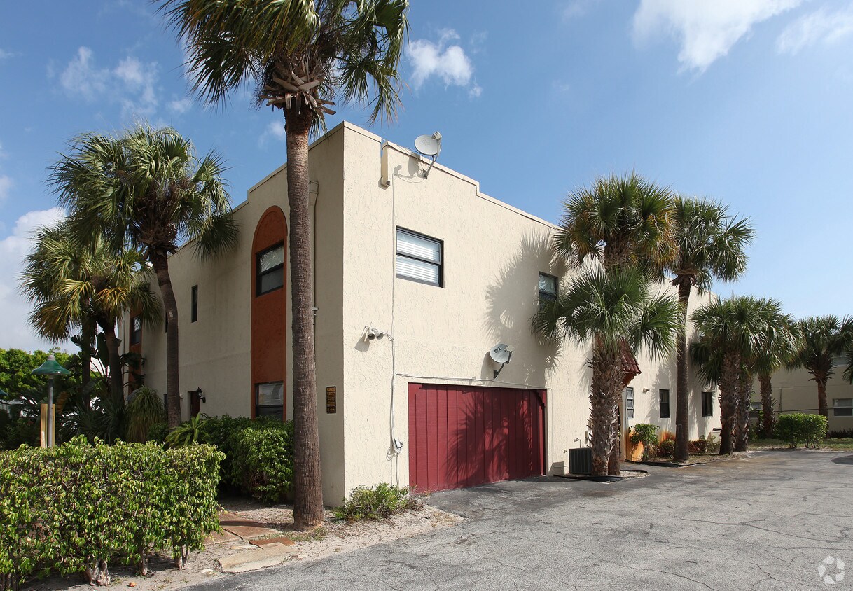 Foto del edificio - 298 SW 7th St