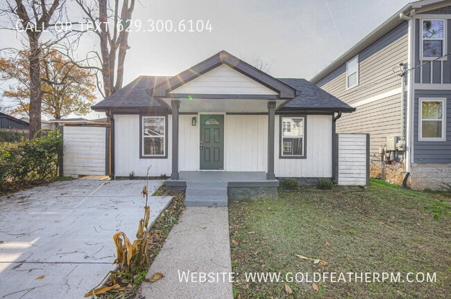 Building Photo - 1707 17th Ave N