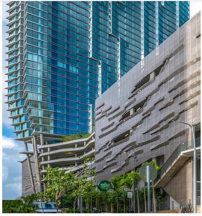 Foto del edificio - 1001 Queen St