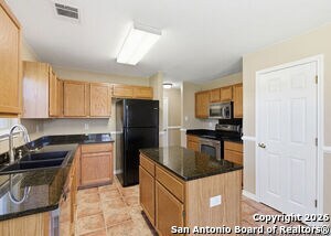 Foto del edificio - 8905 Pinseeker