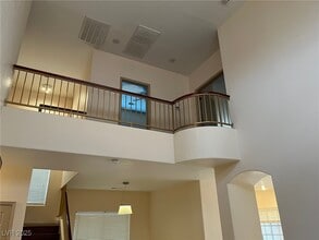 Building Photo - 5764 Yellowcrest Ct Building Photo - 5764 Yellowcrest Ct