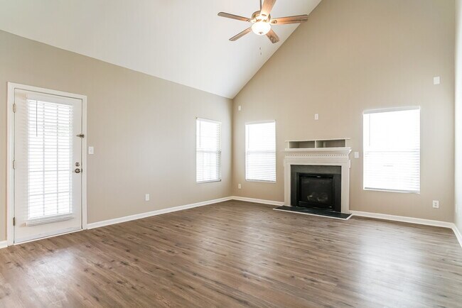 Foto del edificio - 4709 Alenja Ln