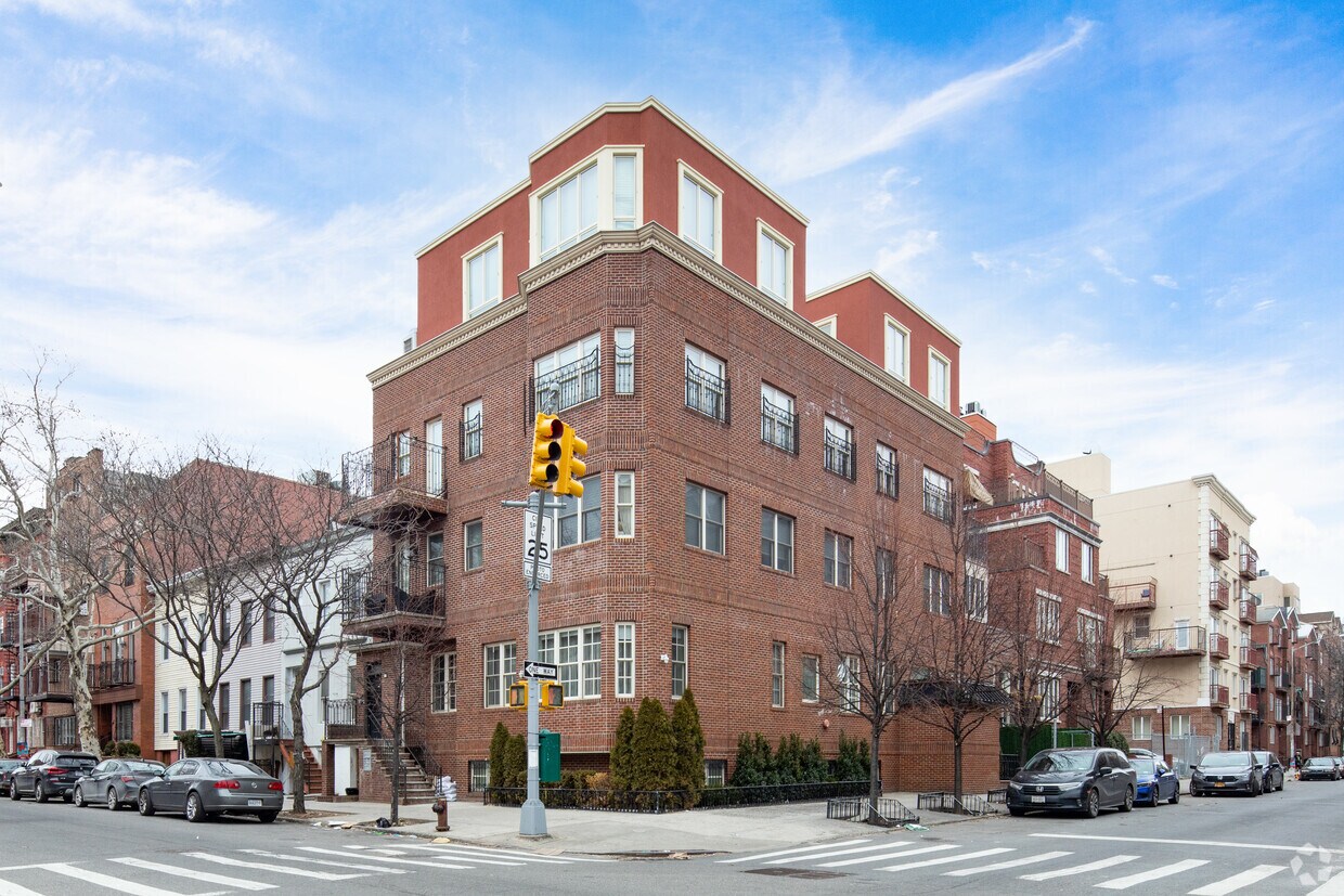 381 Marcy Ave, Brooklyn, NY 11206 Apartments in Brooklyn, NY