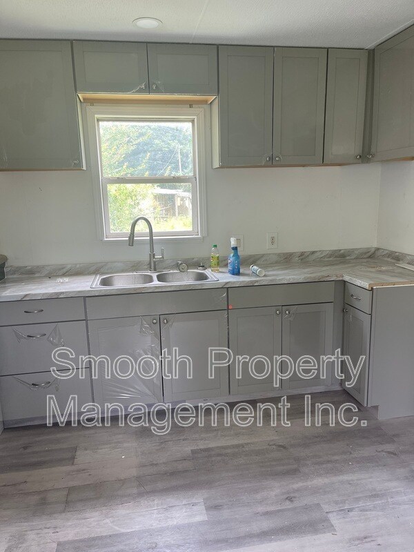 Foto del edificio - 7809 Marlette Dr