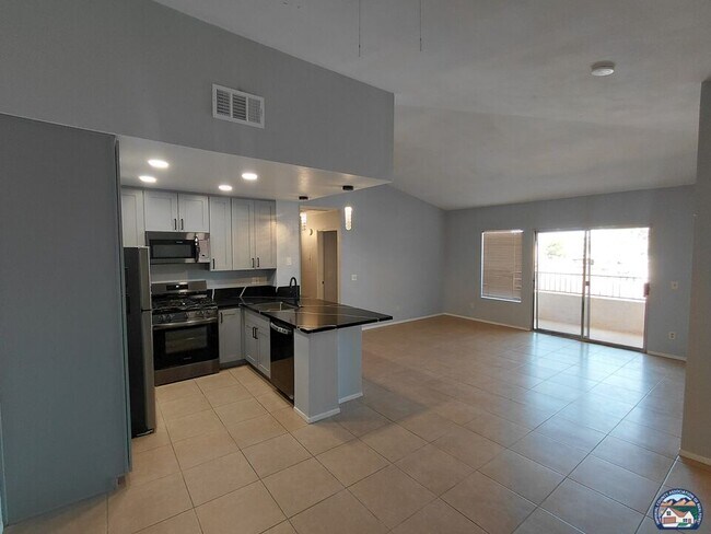 Building Photo - 1100 Rodeo Dr
