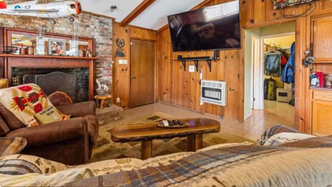 Building Photo - 138 Ridge Rd