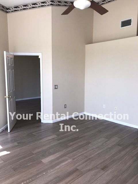 Building Photo - Grasslands Condo