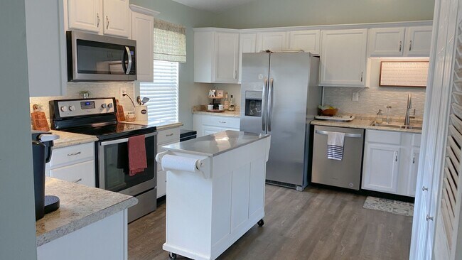 Foto del edificio - 205 Millwheel Ct