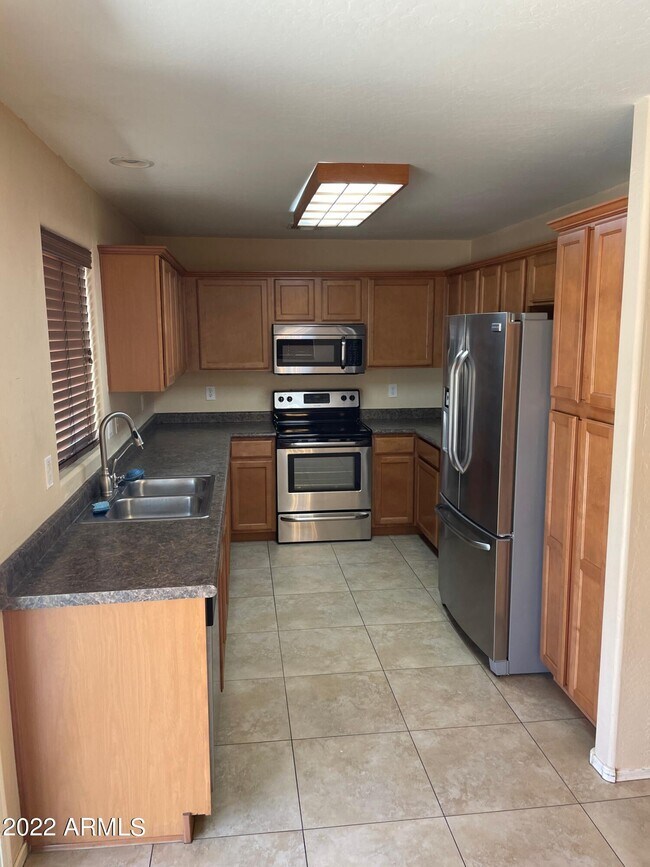 Foto del edificio - 25088 W Dove Cir