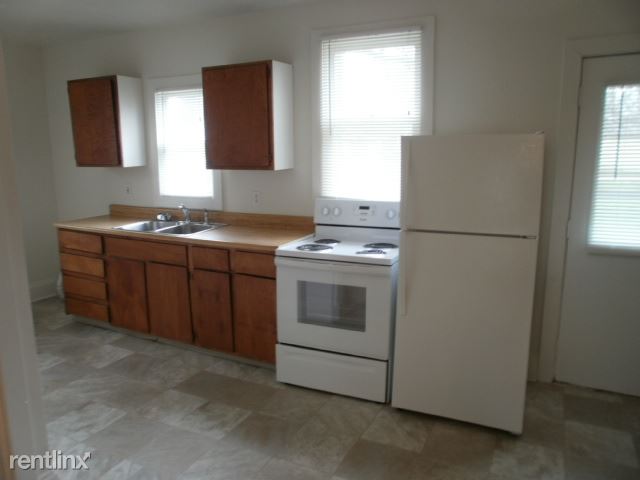 Building Photo - 306 E Dibble St