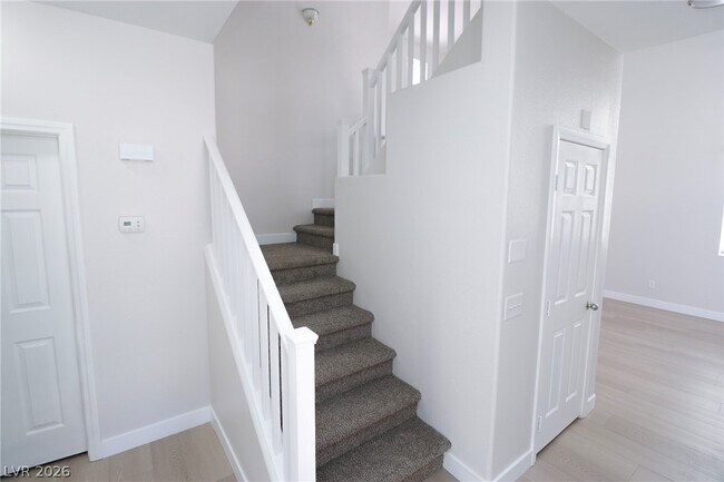 Foto del edificio - 9450 Spellman Ct