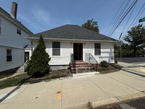 Building Photo - 80 Parker Hill Ave