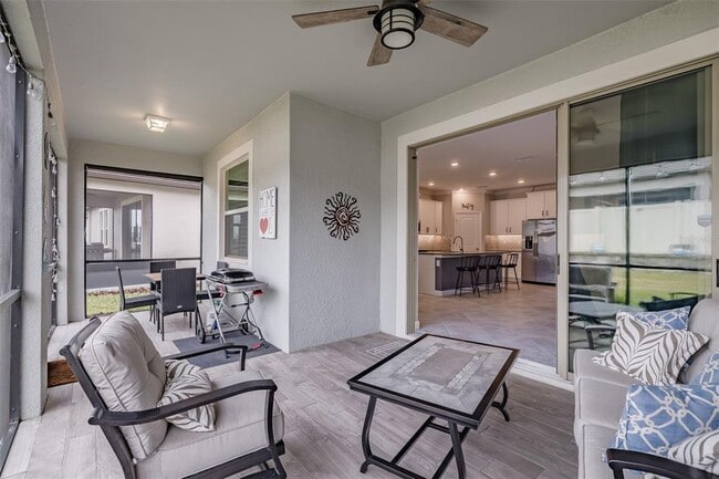 Building Photo - 31565 Cannon Rush Dr