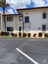 Building Photo - 4715 Santa Barbara Blvd
