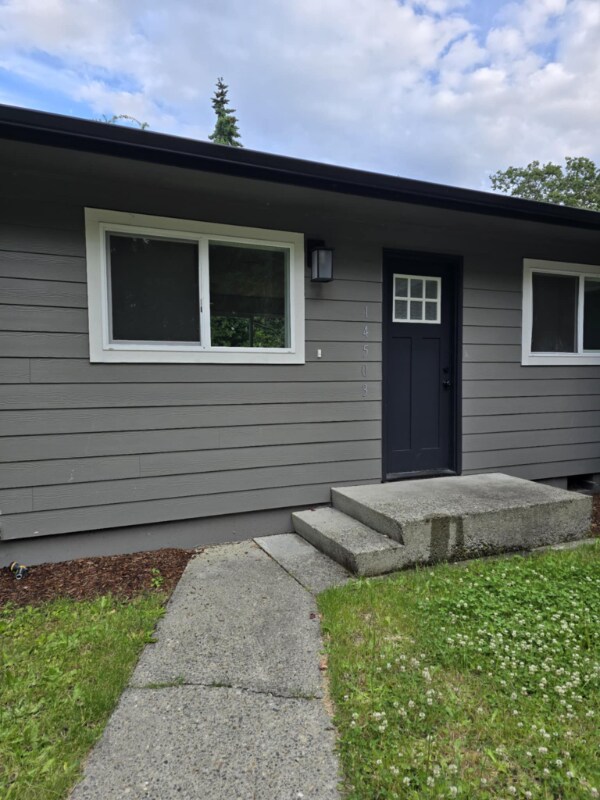 Foto principal - 14505-14505 Woodlawn St SW