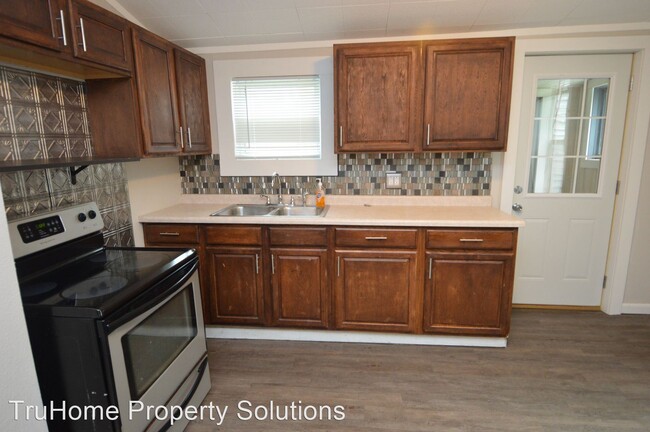 Building Photo - 5 br, 2 bath House - 418 N 5th St