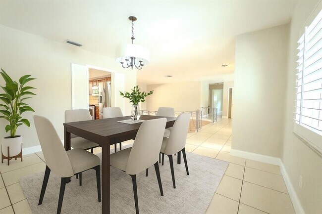 Foto del edificio - 560 SW 62nd Ave