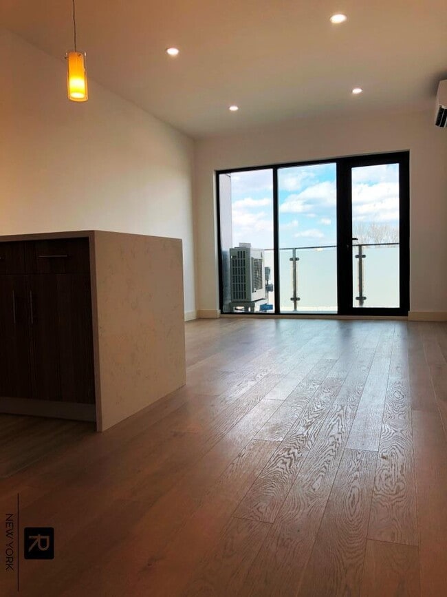 629898 Woodhaven Blvd Unit 5H, Queens, NY 11379 Condo for Rent in