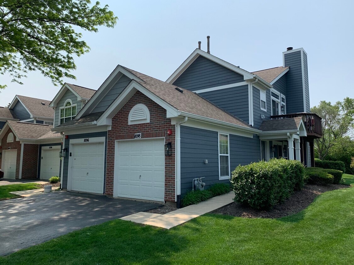 1098 Camden Ct, Glendale Heights, IL 60139 Townhome Rentals in