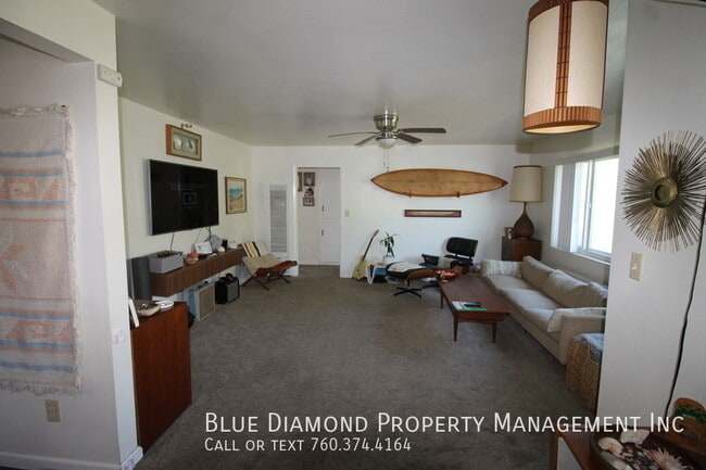 Building Photo - 2376 Newcastle-