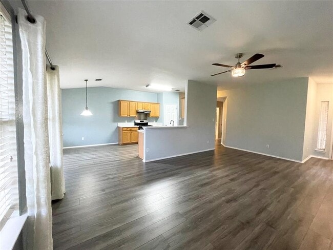 Building Photo - 1803 Wallin Loop