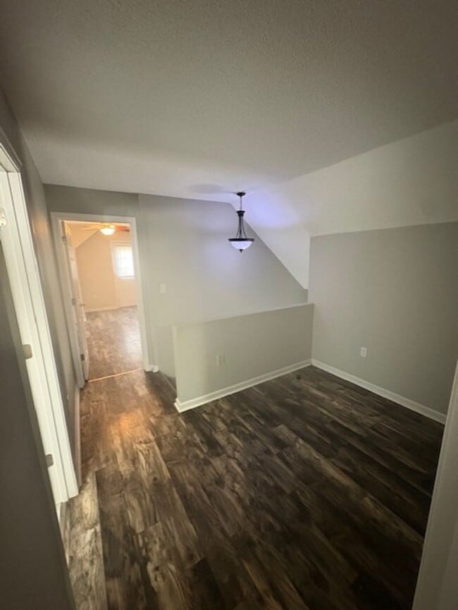 Building Photo - ?Bristol Gem: Modern 3-Bed House in Prime Bristol Location?