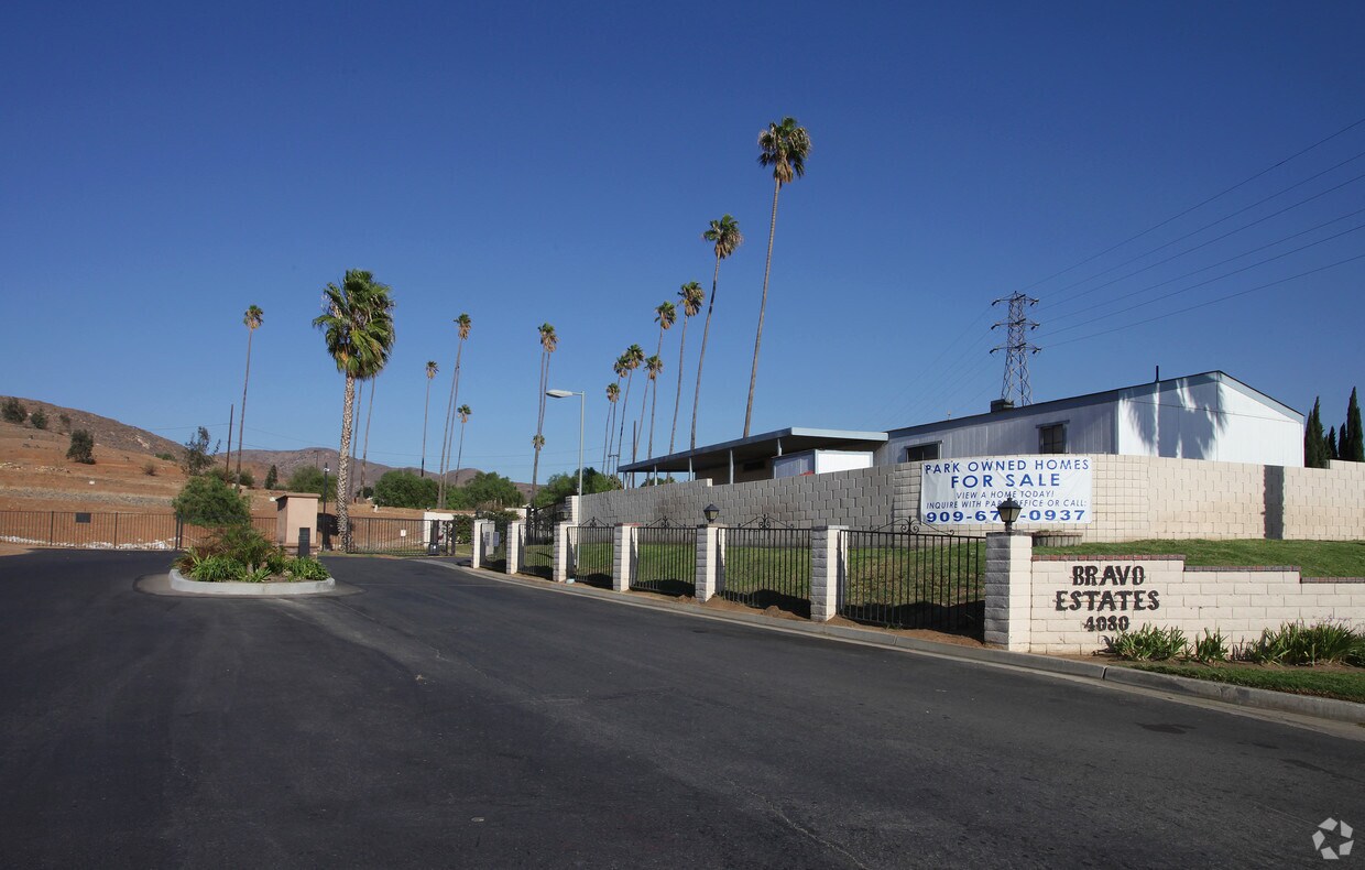Primary Photo - Bravo Estates