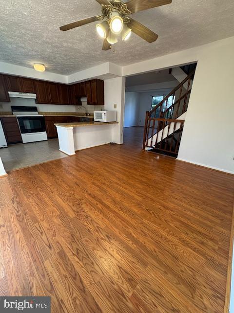 Foto del edificio - 3621 Seaford Ct