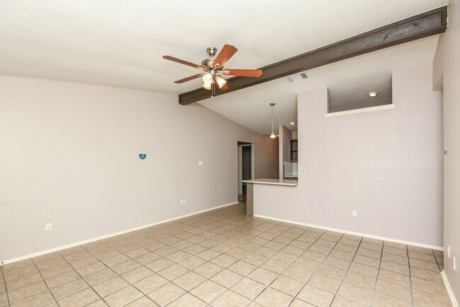 Building Photo - 7320 Ridge Rd W