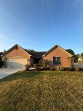 Building Photo - 10819 Players Dr