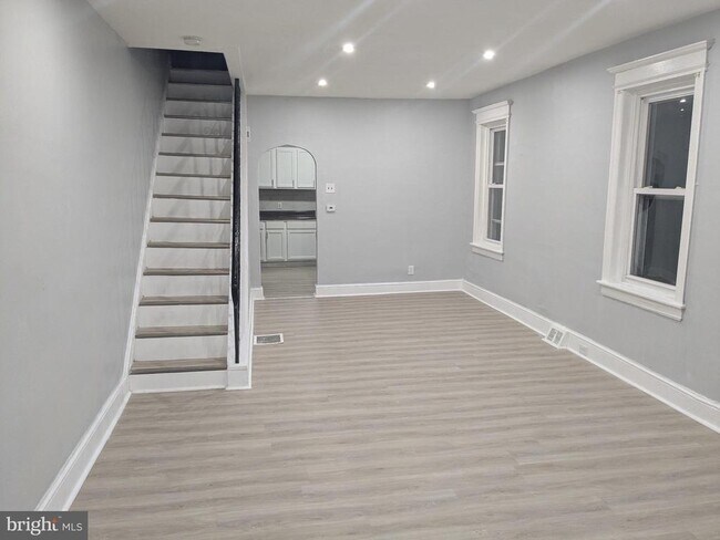 Foto del edificio - 1168 Mechanic St