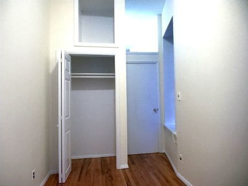 Building Photo - 308 W 82nd St
