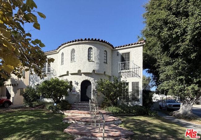 Foto del edificio - 6603 W 6th St
