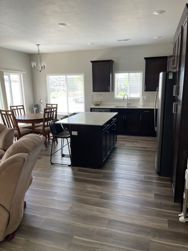 Building Photo - 1579 W Pyrite Ln