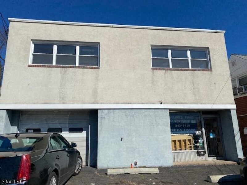 Primary Photo - 336 Totowa Rd