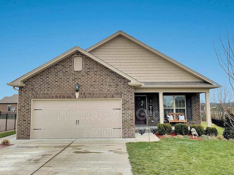 707 Persimmon Pl, Gallatin, TN 37066 House Rental in Gallatin, TN