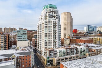 Building Photo - The Alexander