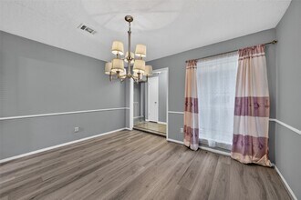 Building Photo - 5714 Arbor Vitae Dr