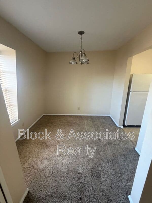 Foto del edificio - 3824-L Country Club Road