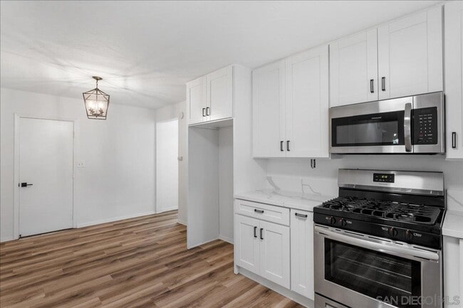 Building Photo - South 2nd- 4 Bed 2 Bath Remodeled Home in El Cajon!