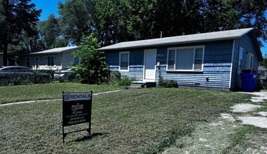 Building Photo - 1412 Custer Rd