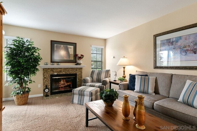 Building Photo - 12095 Alta Carmel Ct