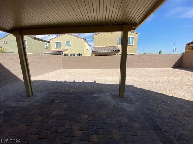 Foto del edificio - 9832 Poplar Point Ct
